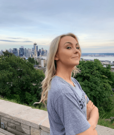 Alyssa Charlston Bio, Age, Family, Height, Marriage, Net Worth, Fo13