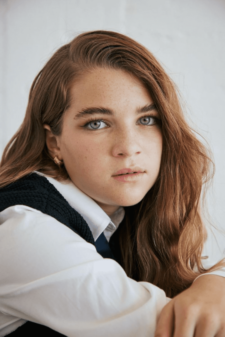 Raegan Revord Bio, Age, Family, Height, Marriage, Salary, Net Worth, Career