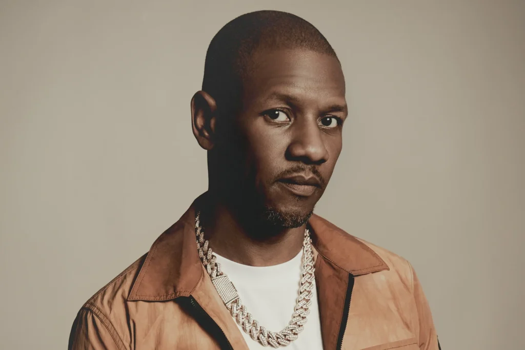 Giggs Biography, Early LIfe, Personal Life, Career, Business